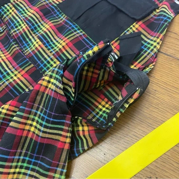 Hot Topic Rainbow Grid Utility Shortalls S - Picture 12 of 16